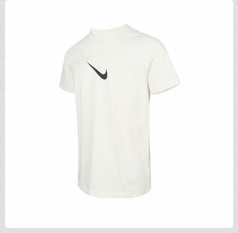 Nike Graphic T-Shirt